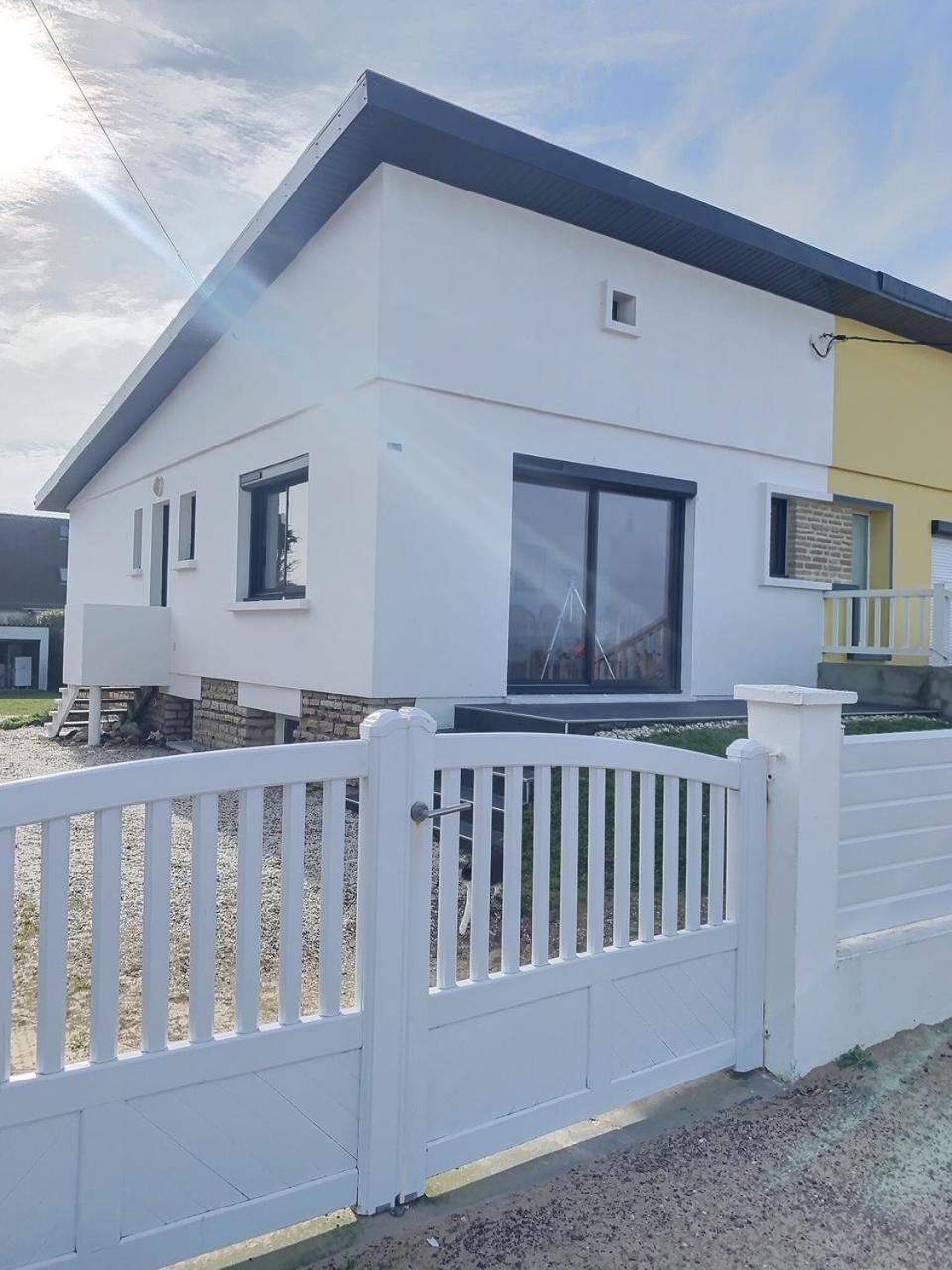 Villa De La Plage, Front De Mer, Juno Beach Bernieres-sur-Mer Exterior photo